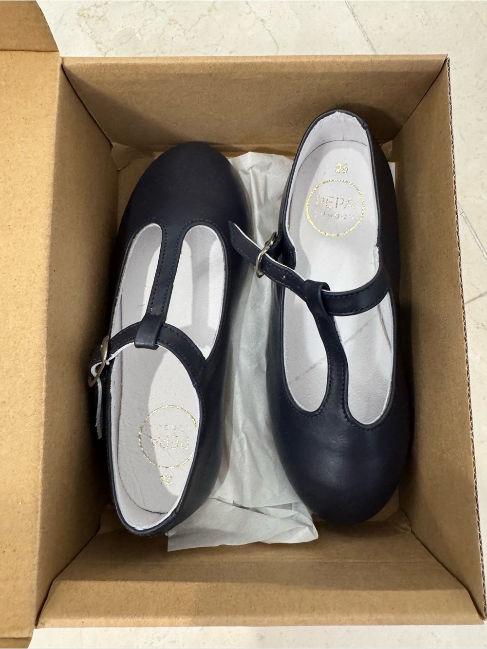 Classic Girls' T-Strap Dress Shoes in Navy NWT